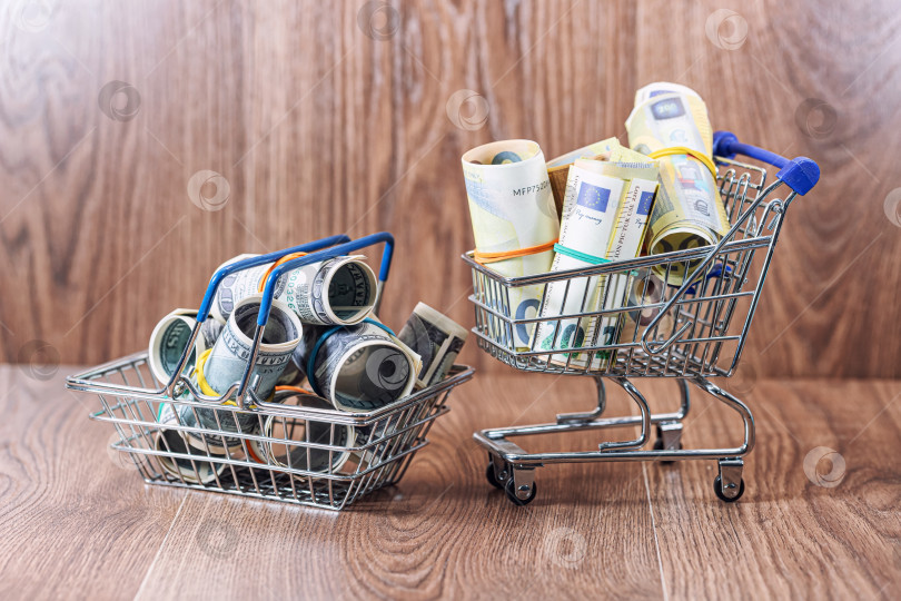 Скачать Концепция: подорожание продовольственной корзины в связи с мировым кризисом фотосток Ozero
