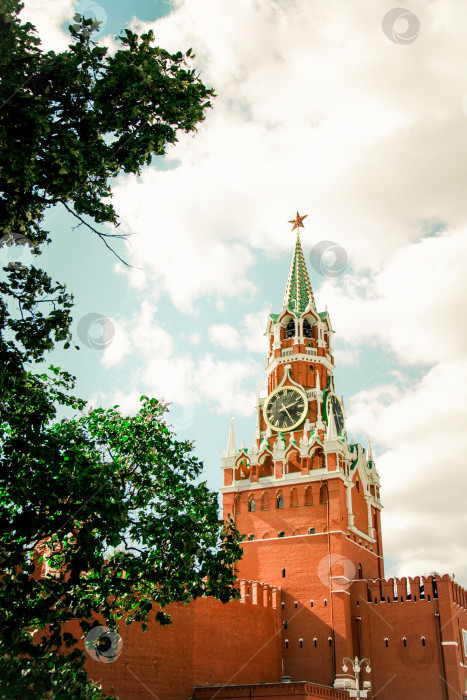 Скачать Москва, Россия, 30 августа 2016 года, фортификационный бастион Кремлевской крепости из красного кирпича фотосток Ozero