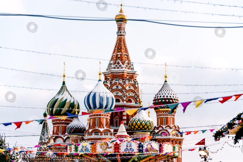 Скачать Москва, Россия, 22 января 2018 года, православный собор Василия Блаженного на Красной площади фотосток Ozero