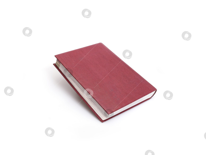 Скачать Красная книга, выделенная на белом фоне фотосток Ozero
