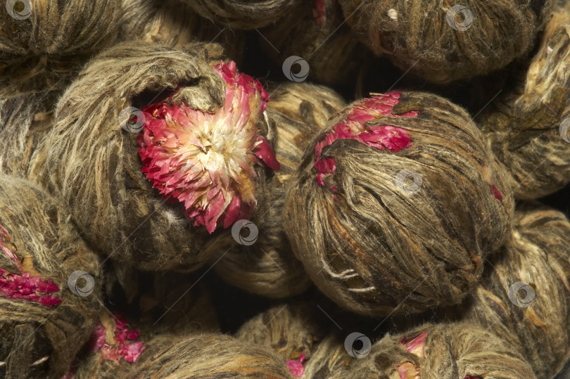 Скачать Китайский овощной цветочный чай с изолированным фоном на поверхности фотосток Ozero