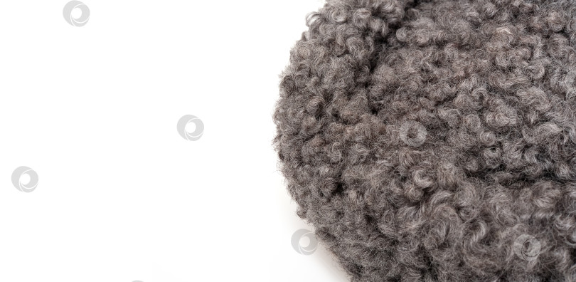 Скачать Красивый фон из серого натурального меха (каракуль, каракулевая шкурка) фотосток Ozero