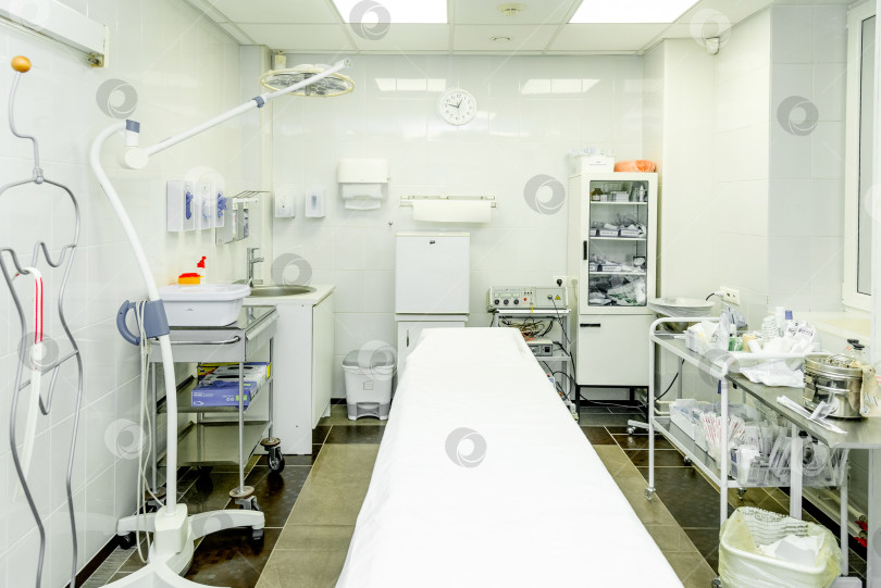 Скачать Санкт-Петербург, Россия, 10 ноября 2021 года, Светлый интерьер кабинета косметолога фотосток Ozero