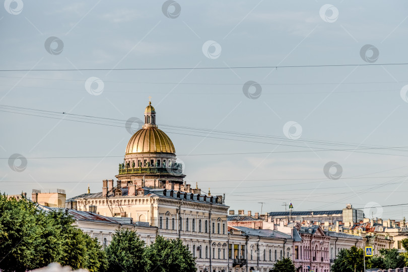 Скачать Санкт-Петербург, Россия, 21 июля 2019 года, Вид на панораму старого города с реки Нева фотосток Ozero