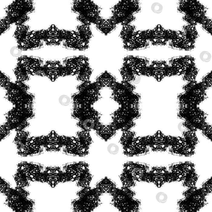 Скачать Чёрно-белый симметричный орнамент с абстрактными мотивами. Паттерн, бесшовный узор. фотосток Ozero