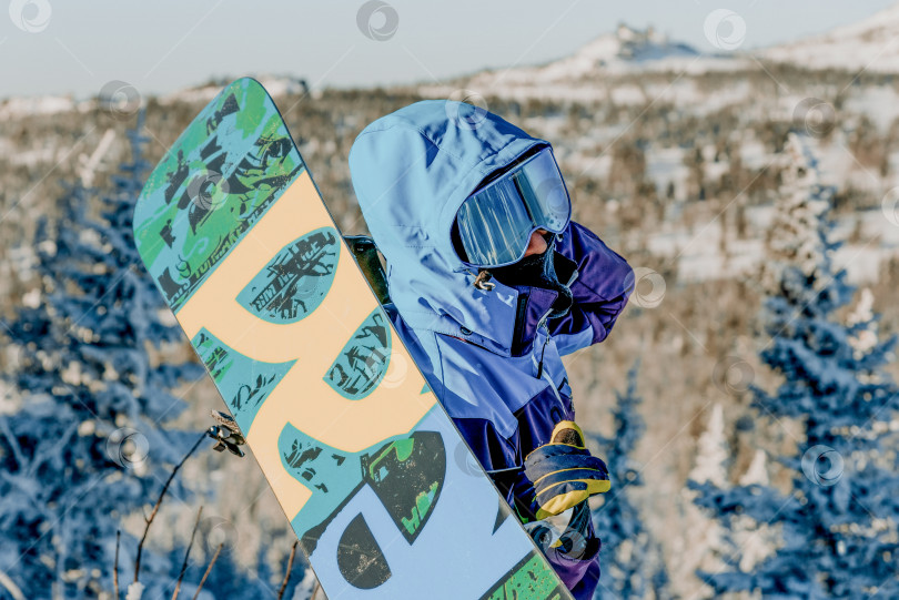 Скачать Шерегеш, Россия, 5 января 2021 года, горнолыжный курорт для сноубордистов фотосток Ozero