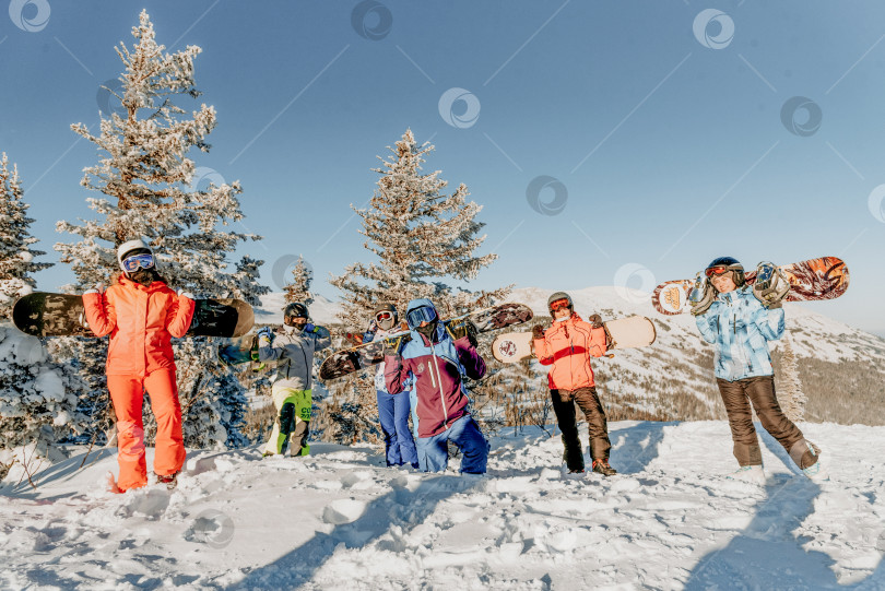 Скачать Шерегеш, Россия, 5 января 2021 года, горнолыжный курорт для сноубордистов фотосток Ozero