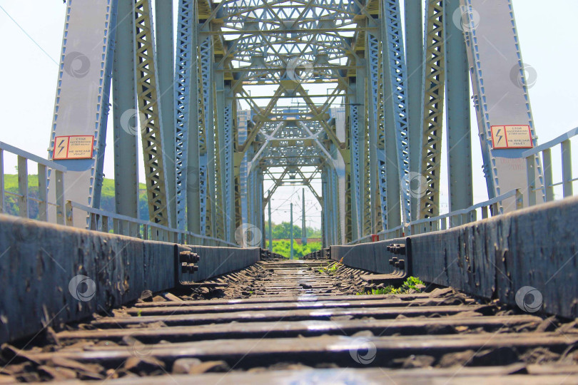 Скачать Большой железнодорожный мост фотосток Ozero