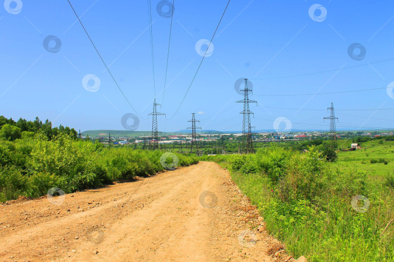 Скачать Пригородная грунтовая дорога фотосток Ozero