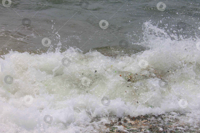 Скачать Морская волна и морская пена фотосток Ozero