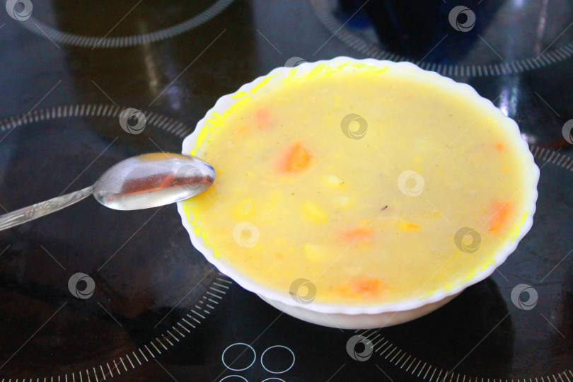 Скачать Очень вкусный суп фотосток Ozero