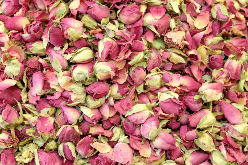 Скачать Букет из розовых и зеленых лепестков роз фотосток Ozero