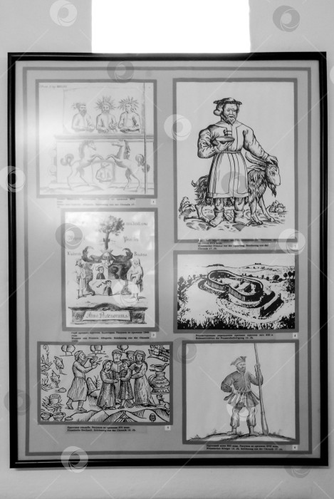 Скачать Черно-белые исторические иллюстрации, помещенные в художественные рамки фотосток Ozero