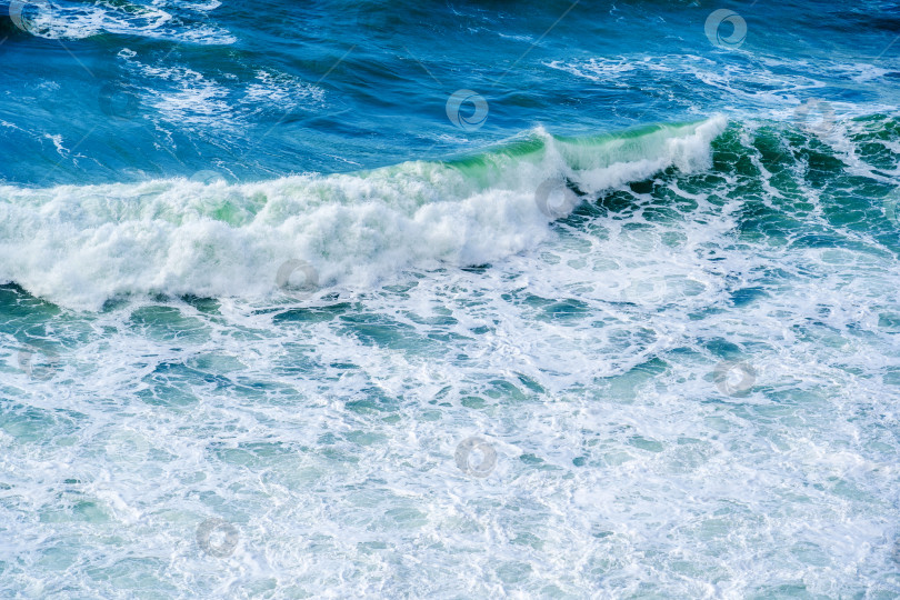 Скачать Черное море спокойное, волны небольшие фотосток Ozero