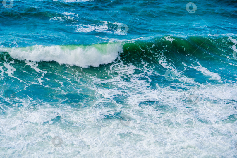 Скачать Черное море спокойное, волны небольшие фотосток Ozero