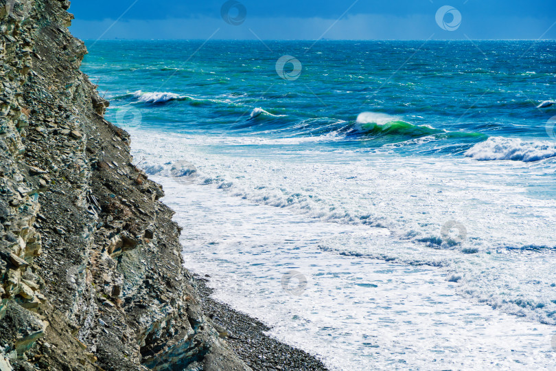 Скачать Курорт Кабардинка. Черное море спокойное, а вода голубая фотосток Ozero