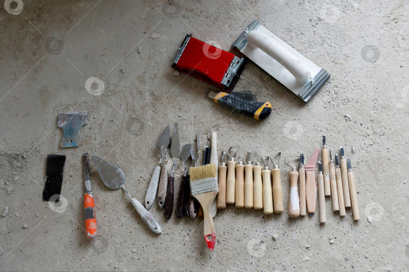 Скачать Набор инструментов для создания барельефа фотосток Ozero