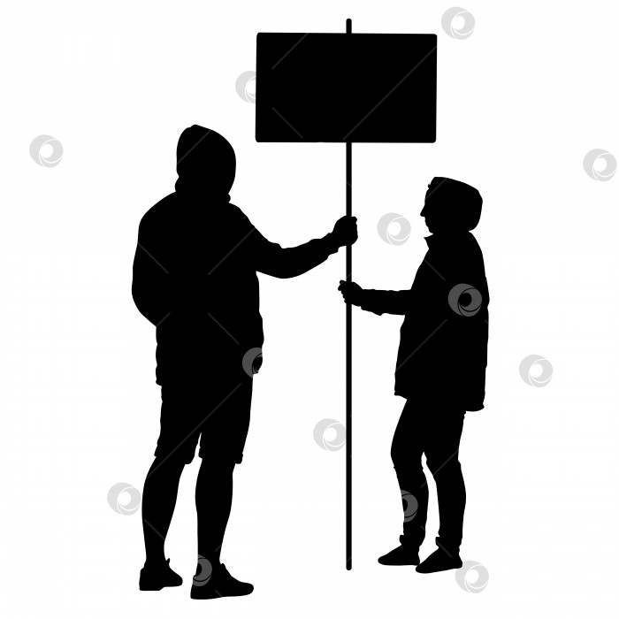 Скачать Силуэты мужчины и женщины держат баннер на шесте, векторная иллюстрация фотосток Ozero