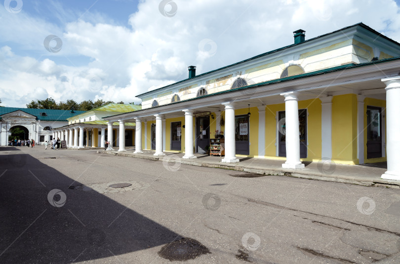 Скачать Старинные торговые центры. фотосток Ozero