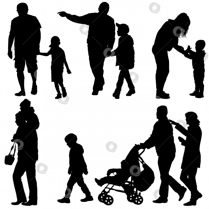 Скачать Установите черные силуэты семьи с детской коляской на белом фоне. Векторная иллюстрация фотосток Ozero