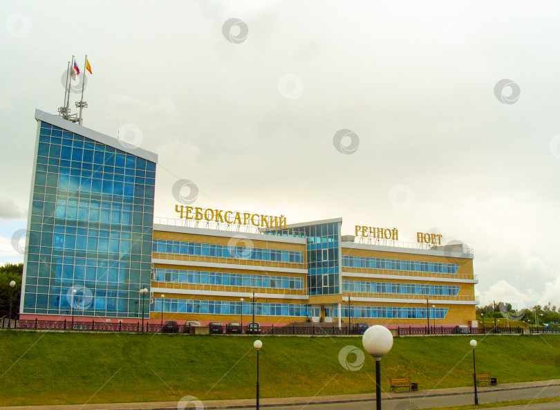 Скачать Чебоксарский речной порт фотосток Ozero