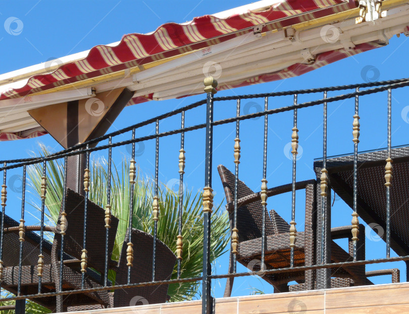 Скачать Открытая терраса для отдыха фотосток Ozero