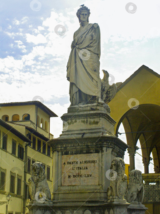 Скачать Памятник Данте Алигьери, Флоренция, Италия фотосток Ozero