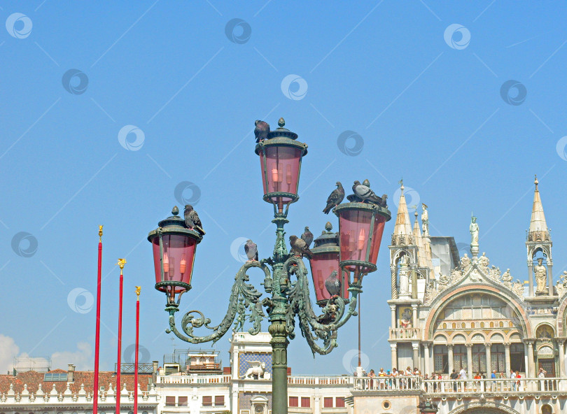 Скачать Площадь Сан-Марко. Собор. Стекло фонаря фотосток Ozero