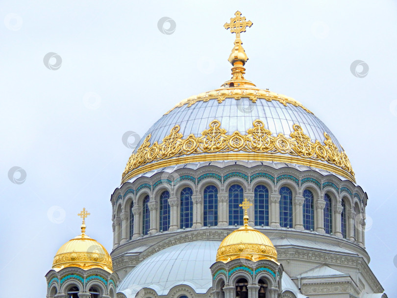 Скачать Купол Морского собора Святого Николая Чудотворца в Кронштадте фотосток Ozero