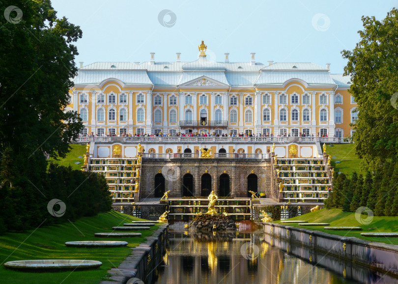 Скачать Большой каскад, Петергоф, Санкт-Петербург фотосток Ozero