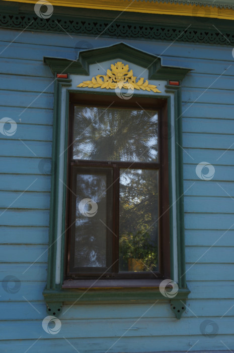 Скачать Казань, Татарстан, Россия - 17.09.25: наличник дома врача Беркутова фотосток Ozero