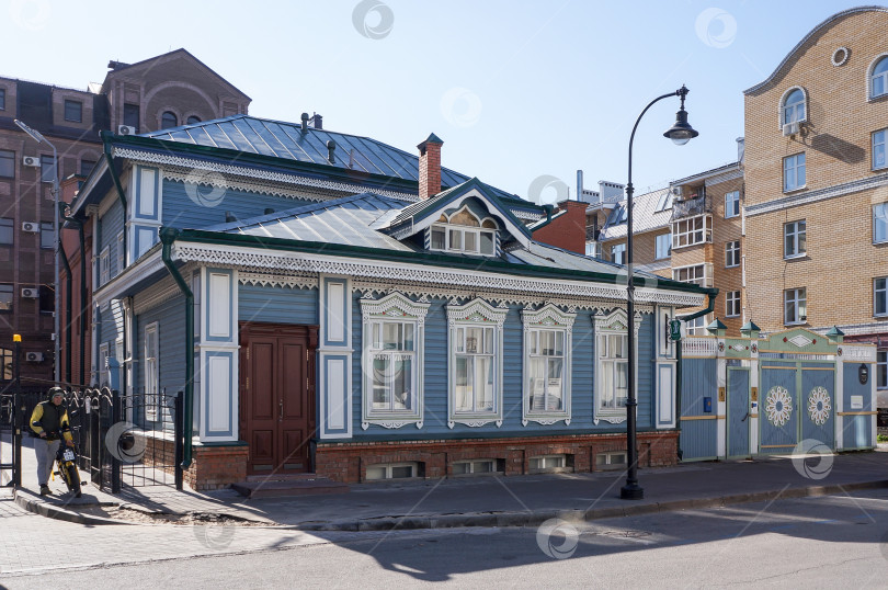 Скачать Казань, Татарстан, Россия - 17.09.25: Дом Каушчи фотосток Ozero