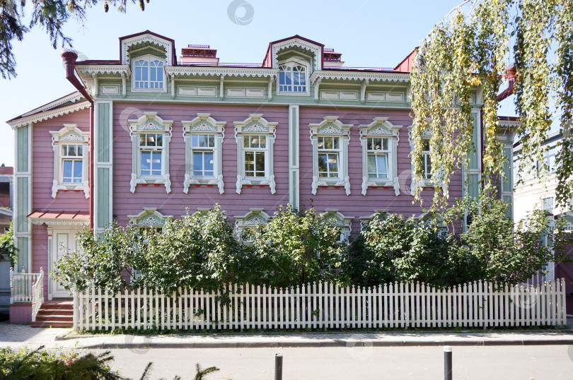 Скачать Казань, Татарстан, Россия - 17.09.25: Дом Сафы Бахтеева фотосток Ozero