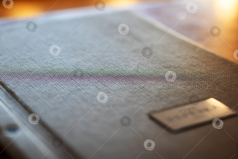 Скачать Крупным планом книга с этикеткой, на которой начертана буква а фотосток Ozero