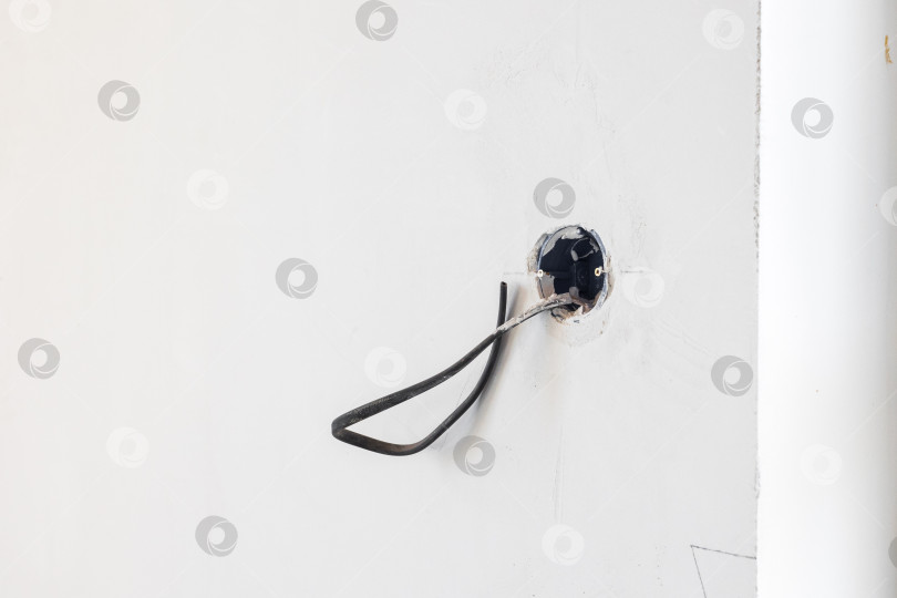 Скачать Электропроводка помещения без отделки фотосток Ozero