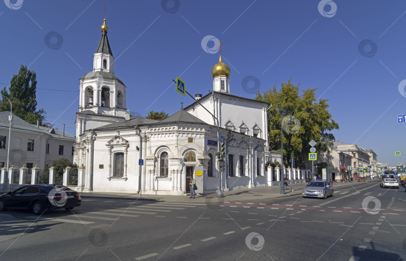 Скачать Старинная православная церковь в центре Москвы. фотосток Ozero