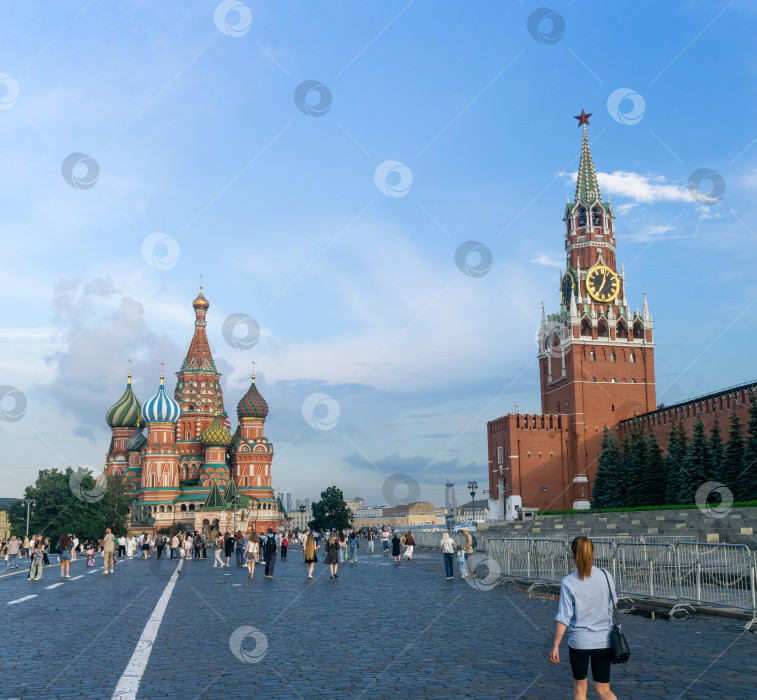 Скачать Вид на собор Василия Блаженного с Красной площади фотосток Ozero