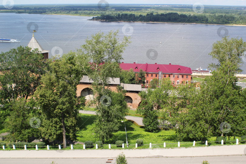 Скачать Вид на Кремль и Волгу в Нижнем Новгороде фотосток Ozero