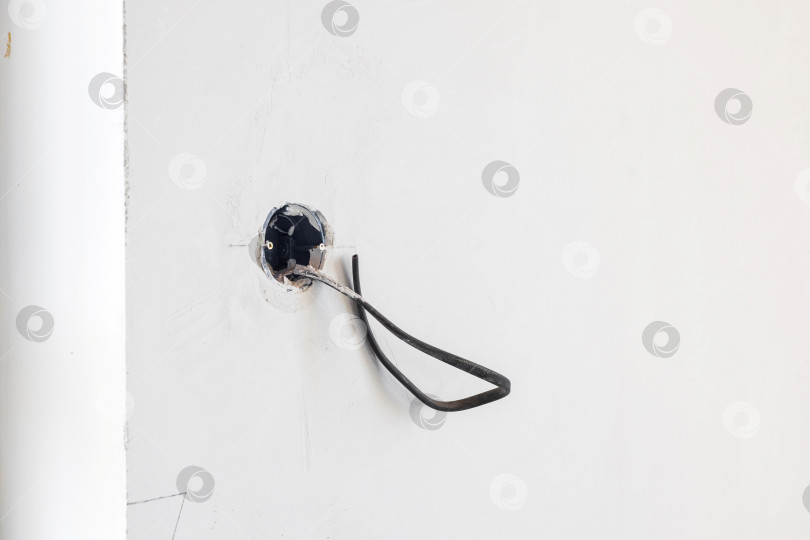 Скачать Электропроводка помещения без отделки фотосток Ozero