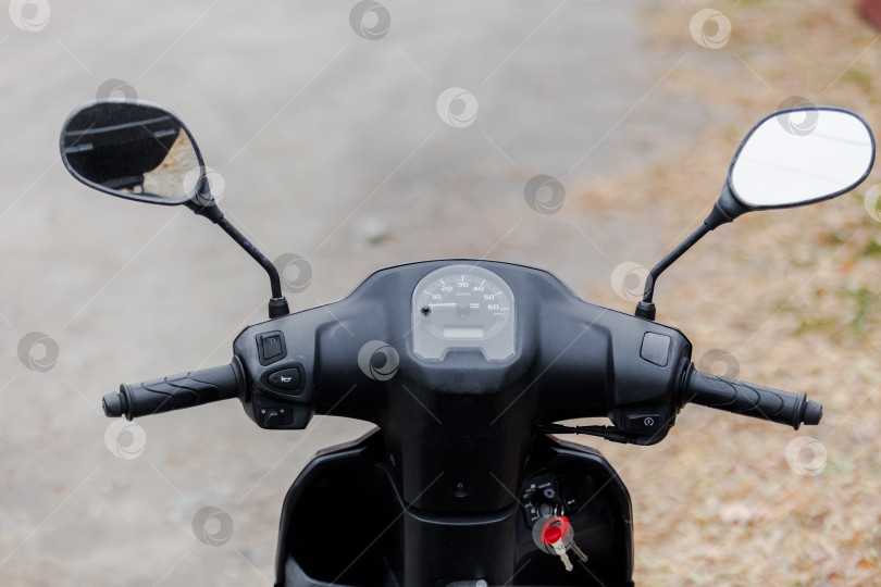 Скачать детали и элементы скутера поблизости фотосток Ozero