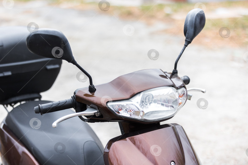 Скачать детали и элементы скутера поблизости фотосток Ozero