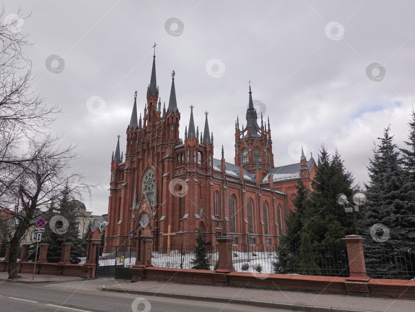 Скачать МОСКВА, РОССИЯ - 02 НОЯБРЯ 2019 года : Собор Непорочного Зачатия Пресвятой Девы Марии фотосток Ozero