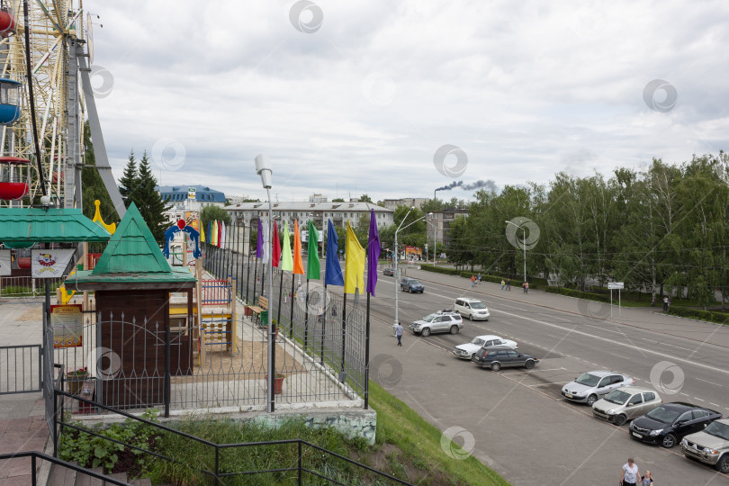 Скачать БАРНАУЛ - 21 АВГУСТА Площадь Сахарова в центре города 21 августа 2018 года в Барнауле, Россия фотосток Ozero