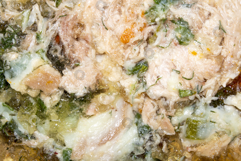 Скачать Русское домашнее мясное желе.Сытное холодное желе.Мясное заливное.Мясная основа в желе.Мясная закуска в виде желе. фотосток Ozero