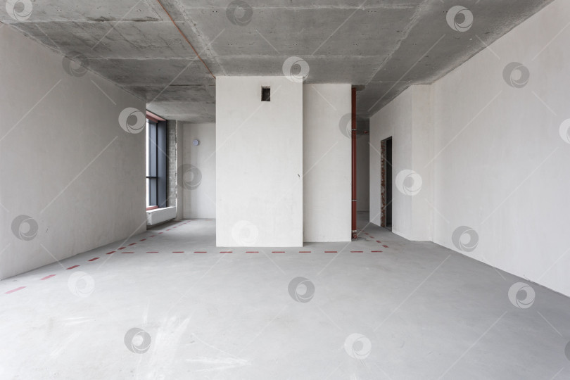 Скачать интерьер квартиры без отделки в серых тонах фотосток Ozero