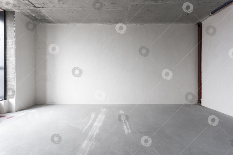 Скачать интерьер квартиры без отделки в серых тонах фотосток Ozero