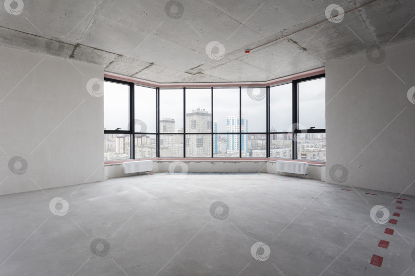 Скачать интерьер квартиры без отделки в серых тонах фотосток Ozero