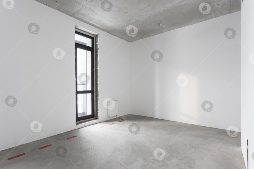 Скачать интерьер квартиры без отделки в серых тонах фотосток Ozero