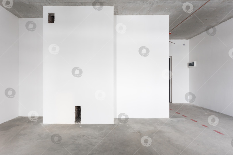 Скачать интерьер квартиры без отделки в серых тонах фотосток Ozero