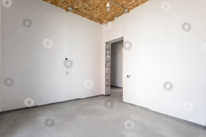 Скачать интерьер квартиры без отделки в серых тонах фотосток Ozero